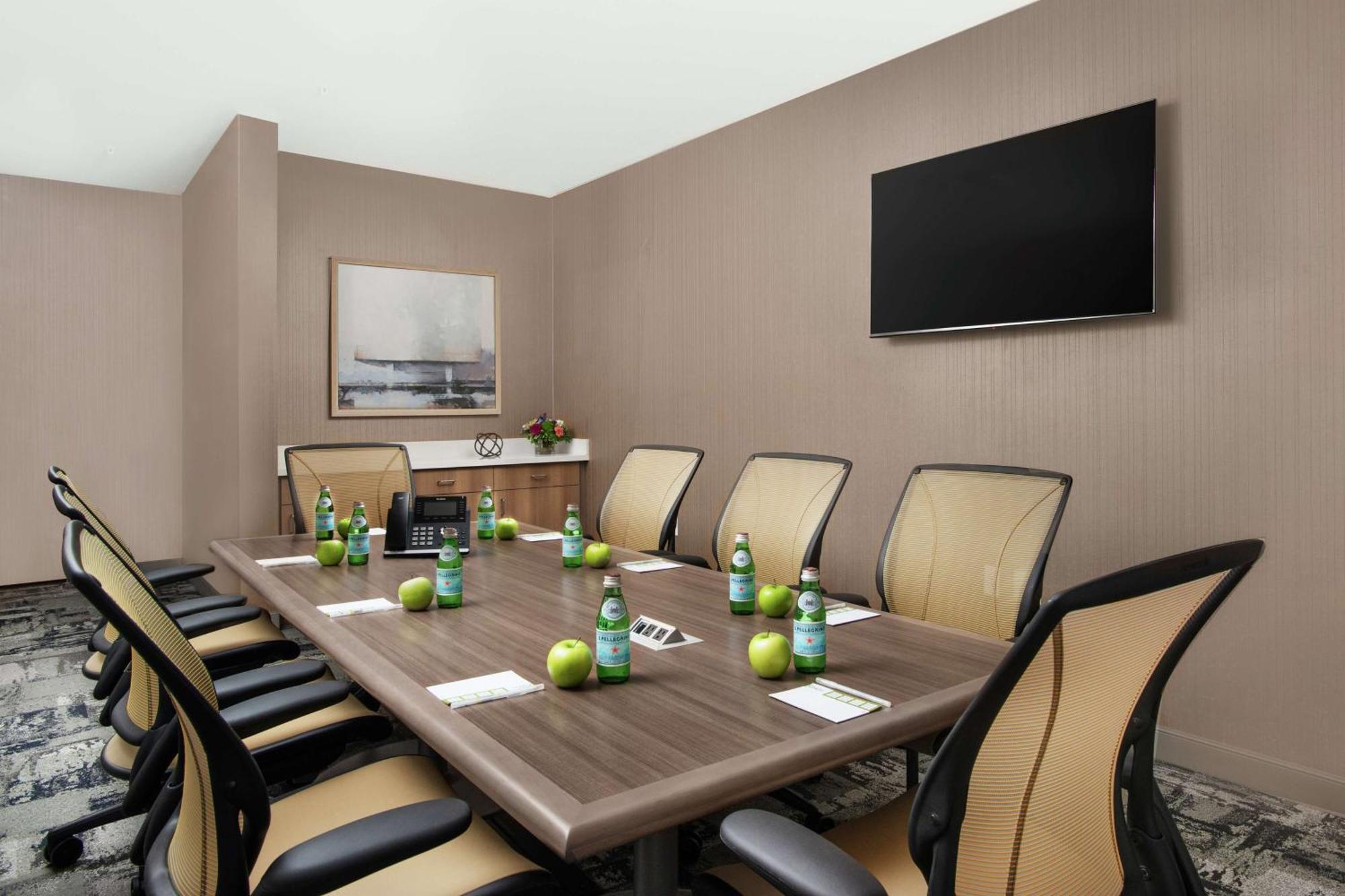 Yaphank Home2 Suites By Hilton Long Island Brookhaven מראה חיצוני תמונה