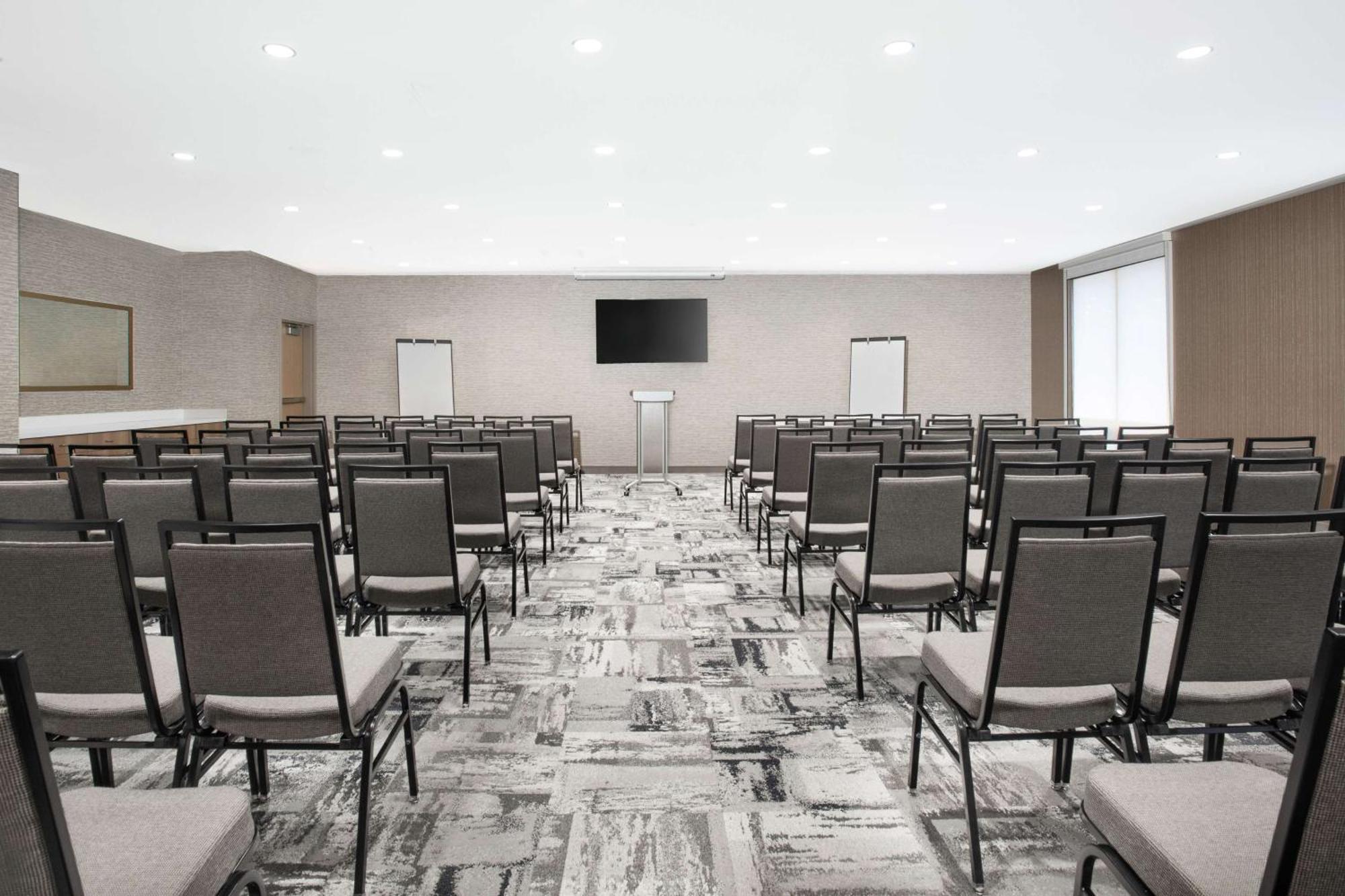 Yaphank Home2 Suites By Hilton Long Island Brookhaven מראה חיצוני תמונה
